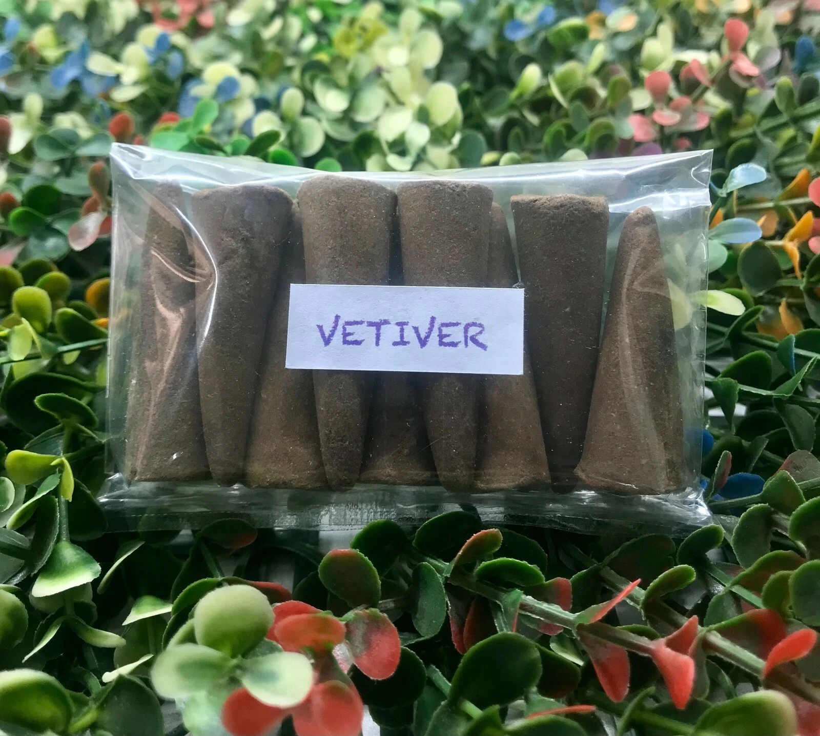Nụ Vetiver